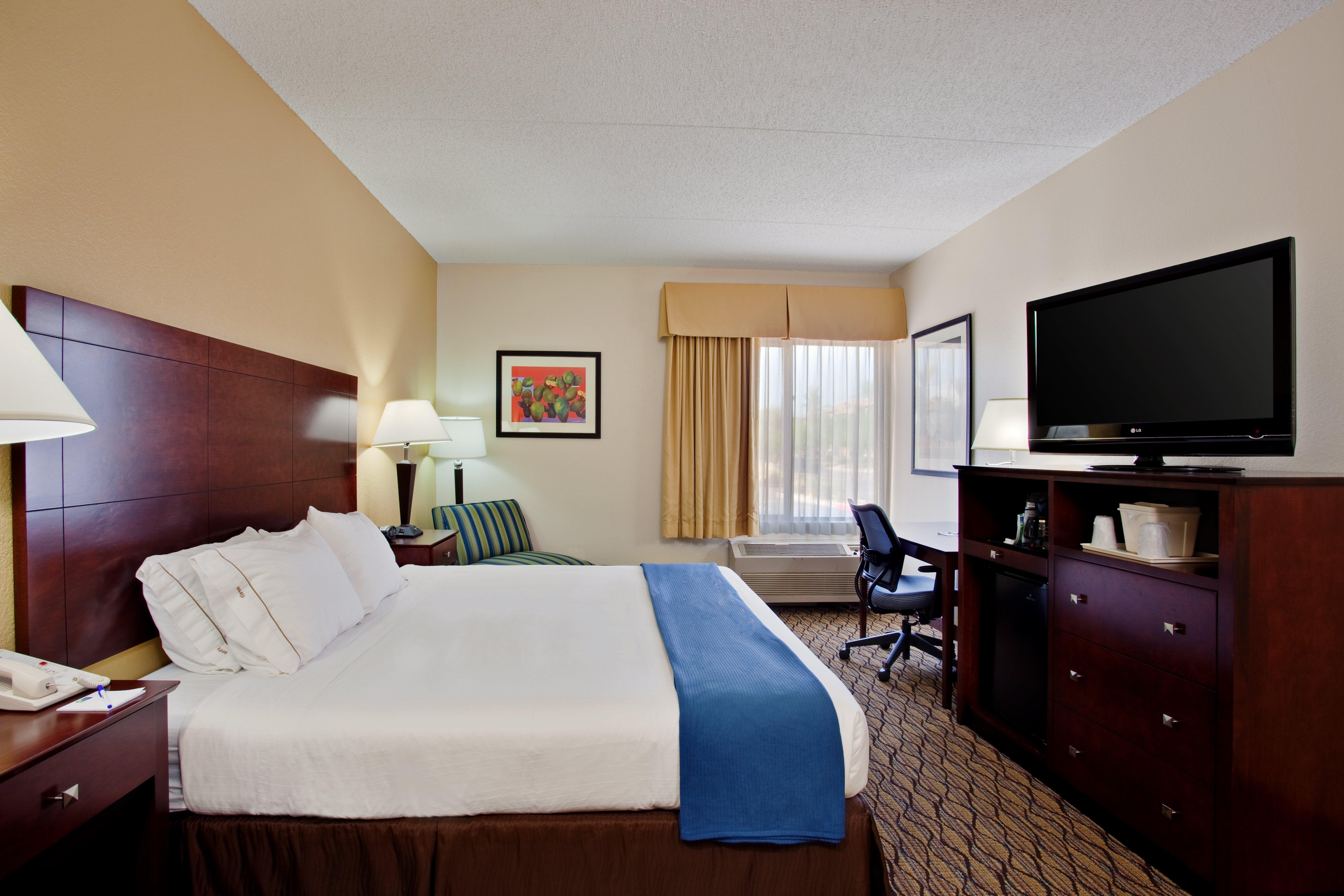 Express North By Ihg Hotel Scottsdale