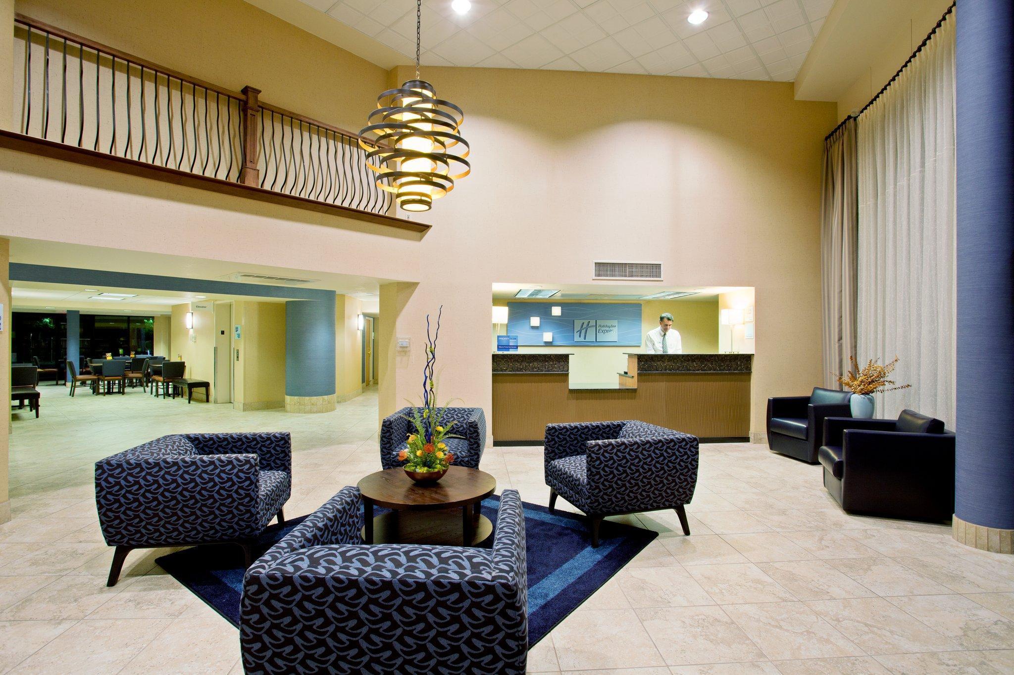 Express North By Ihg Hotel