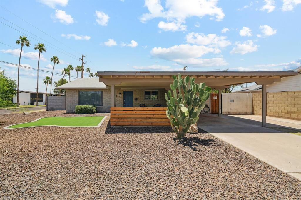 8 Minutes To Old Town Holiday home