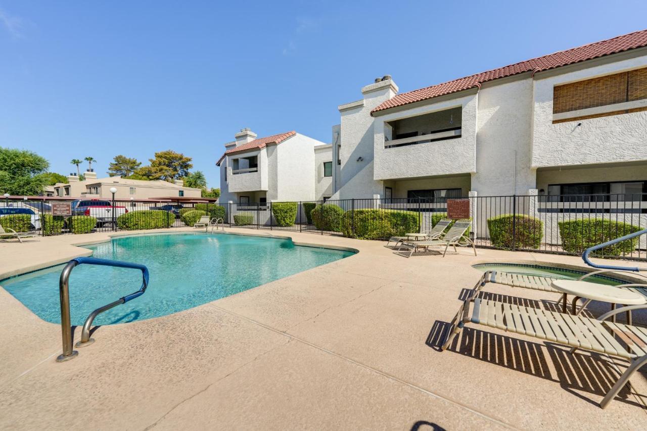 Modern Oasis With Patio And Pool Access Apartment Scottsdale