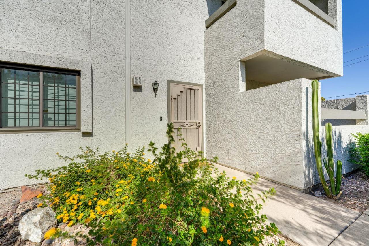 Apartment Modern Oasis With Patio And Pool Access *