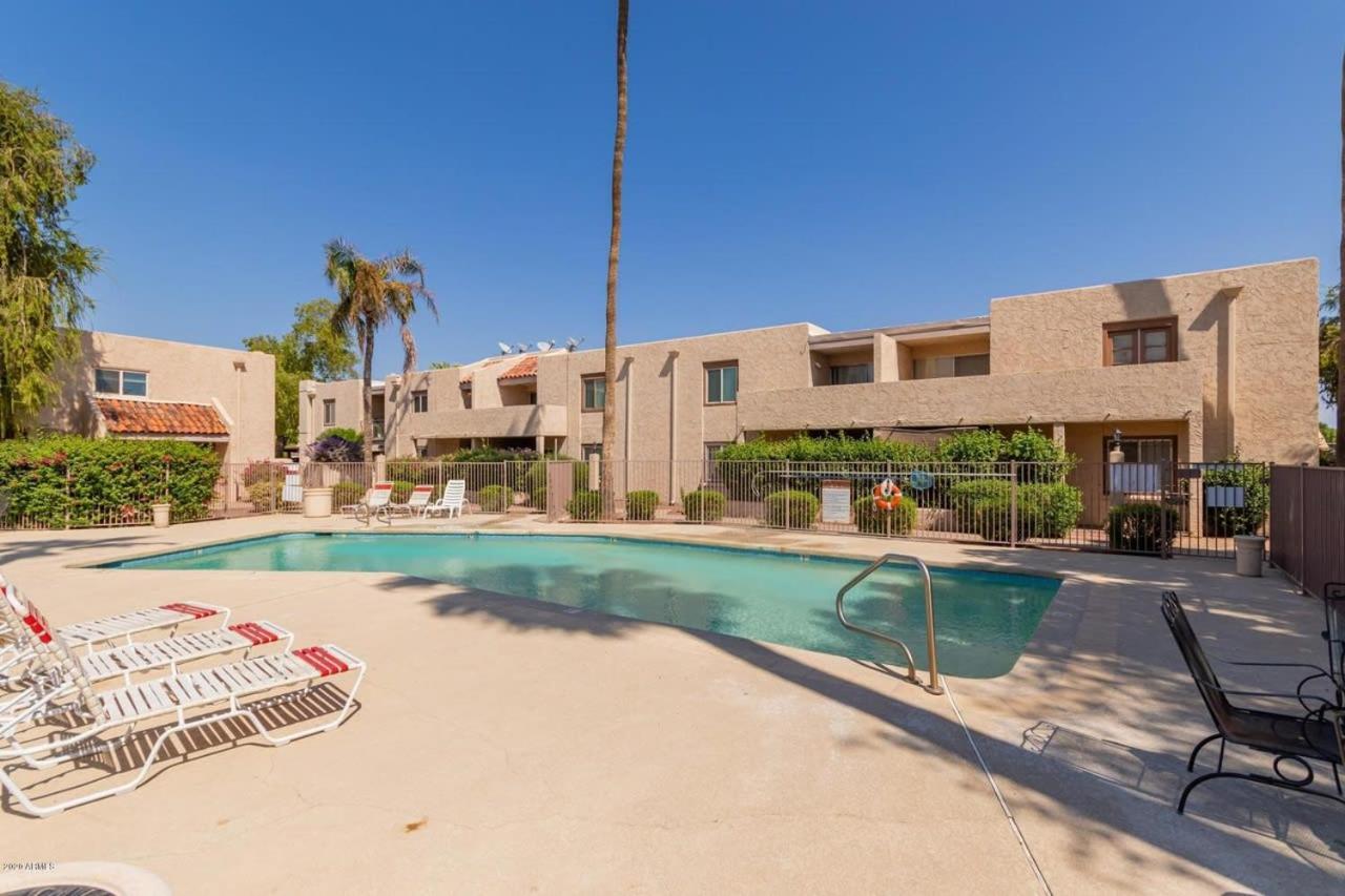Holiday home Stylish Heart Of Old Town Pool Bbq Scottsdale