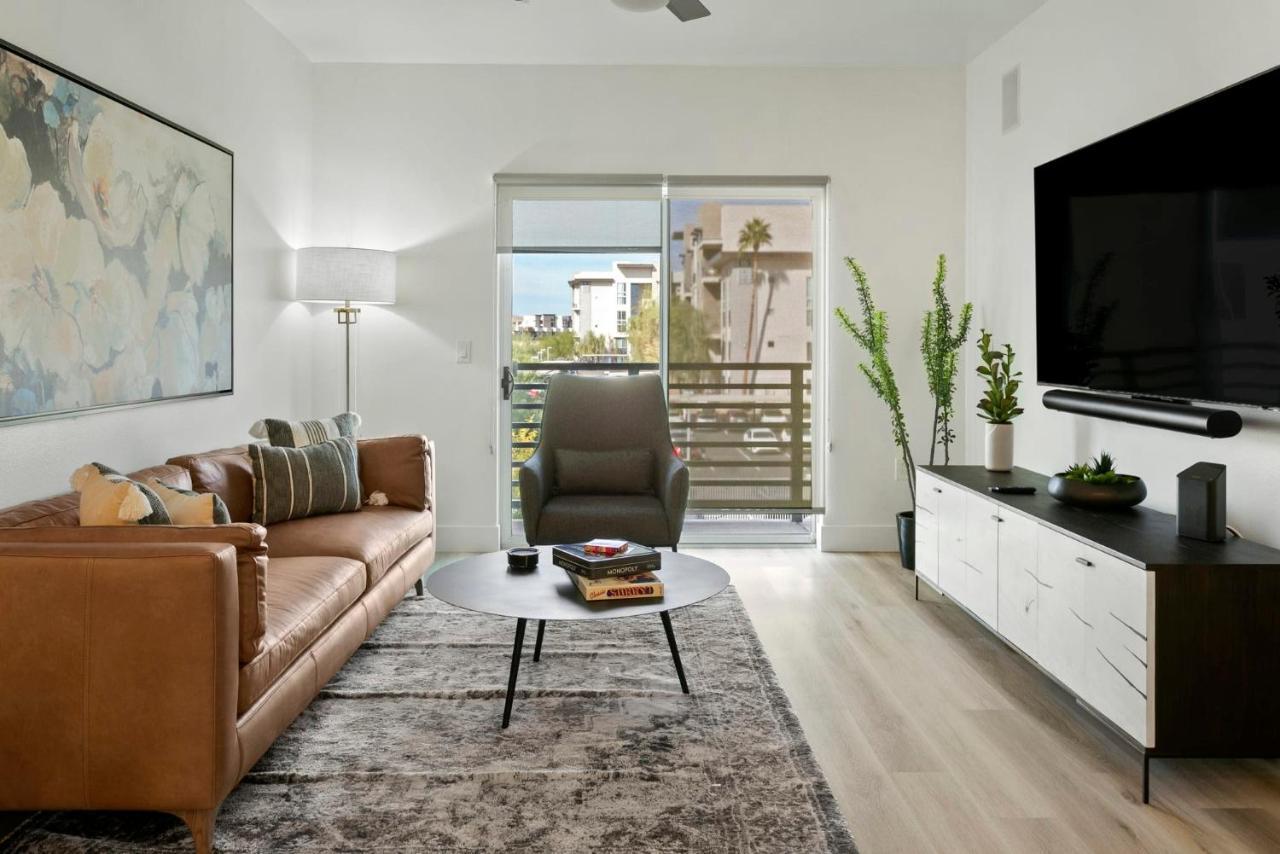 Premium One And Two Bedroom At Slate In Phoenix Arizona Apartment