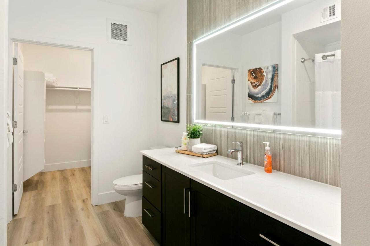 Premium One And Two Bedroom At Slate In Phoenix Arizona *