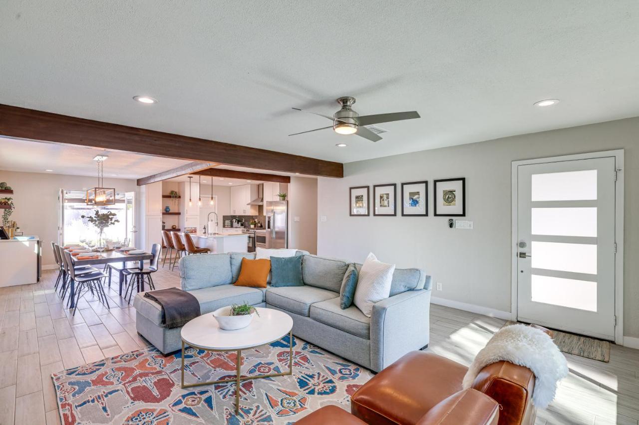Modern 2 Mi To Old Town! Holiday home Scottsdale