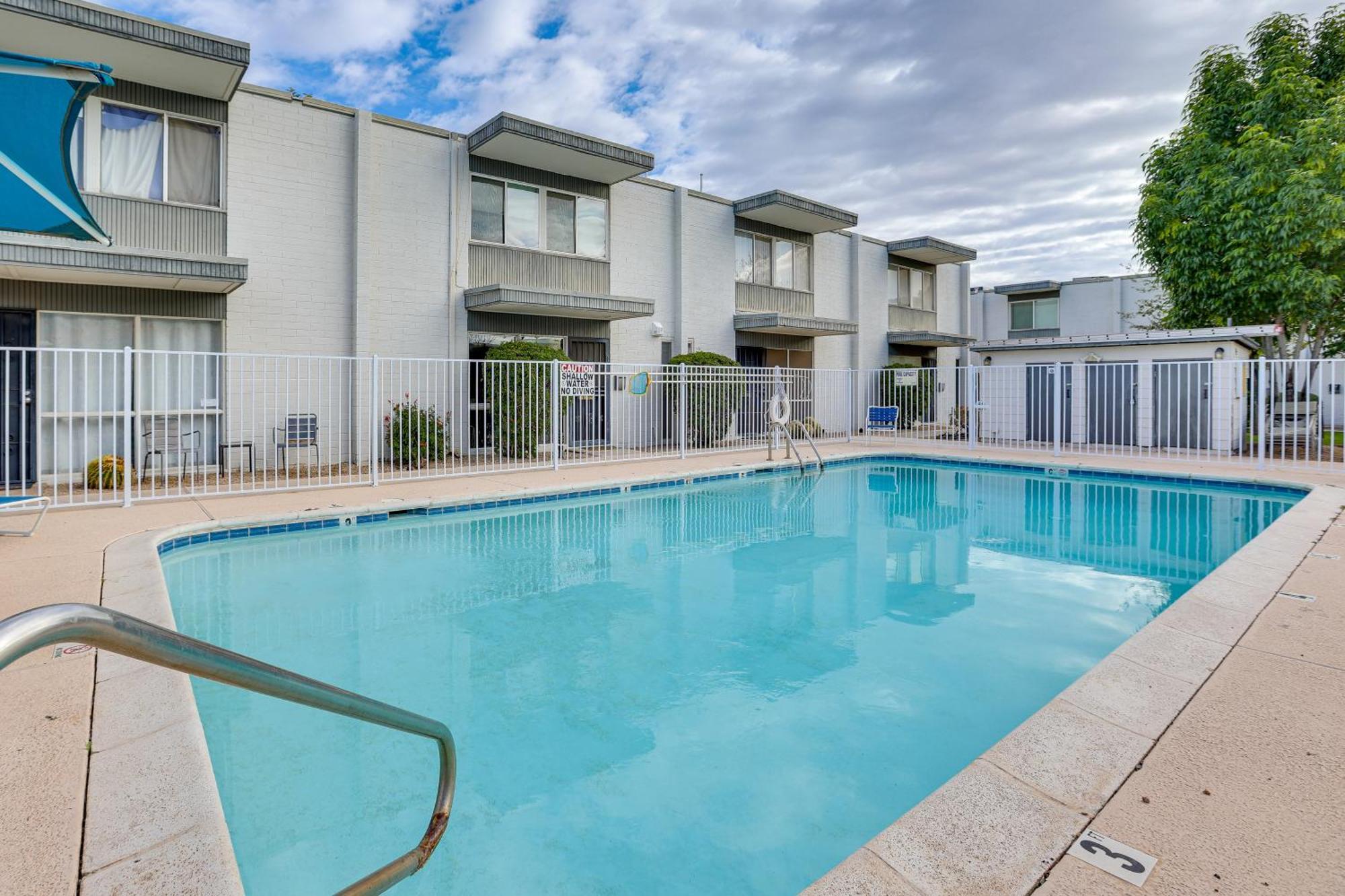 Holiday home Townhome Furnished Patio And Pool Access *