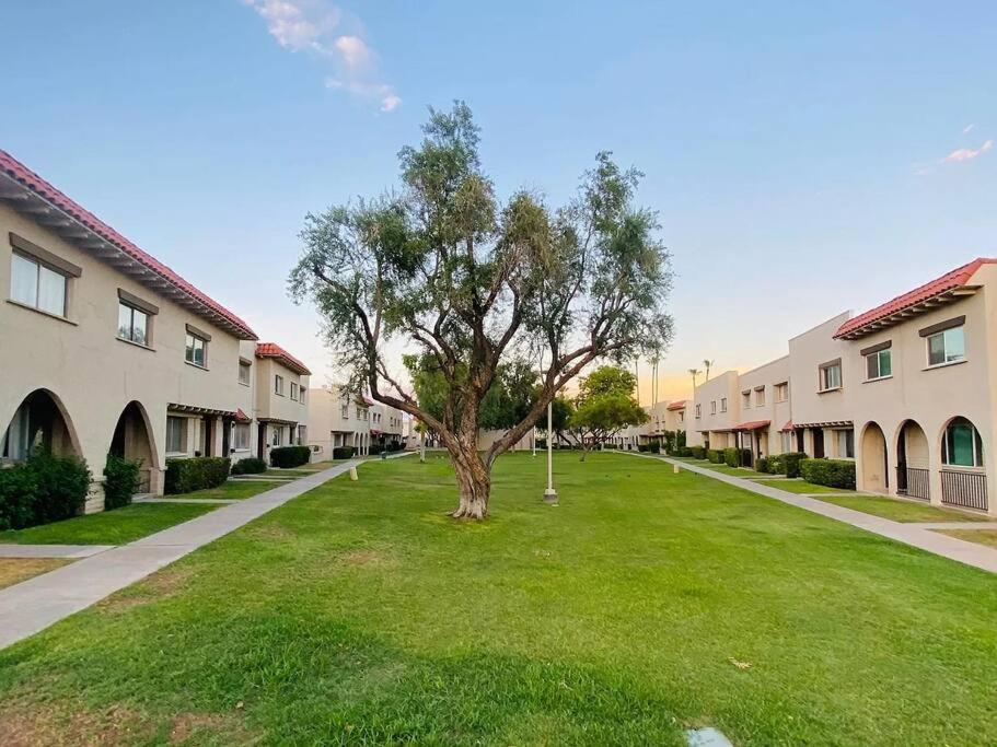 Holiday home Serene & Stylish Townhouse In Scottsdale, 3bd/3bth *