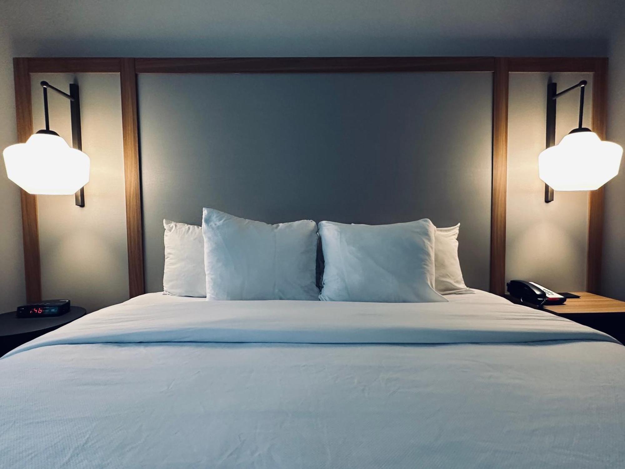 Hotel Fairfield By Marriott & Old Town 2*