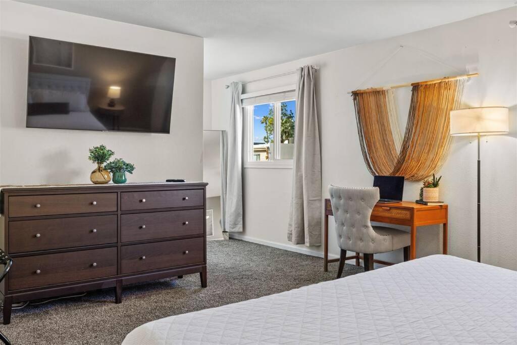 The Scott Pad - Remodeled Space, Large Pool, Centrally Located In The Heart Of Scottsdale!