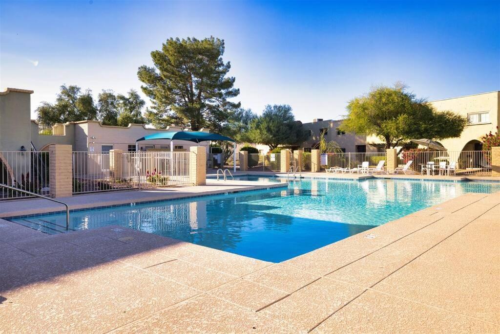 The Scott Pad - Remodeled Space, Large Pool, Centrally Located In The Heart Of Scottsdale! Apartment