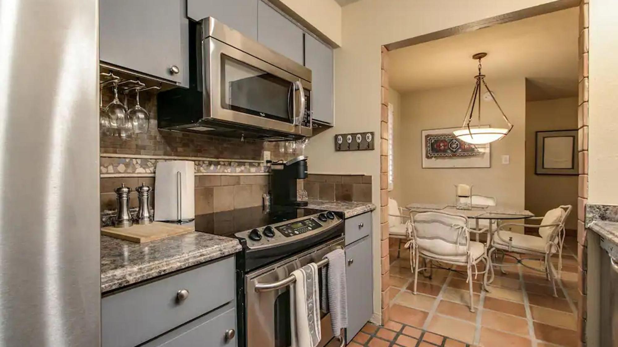 Holiday home Charming 1-bdrm Steps To Old Town *