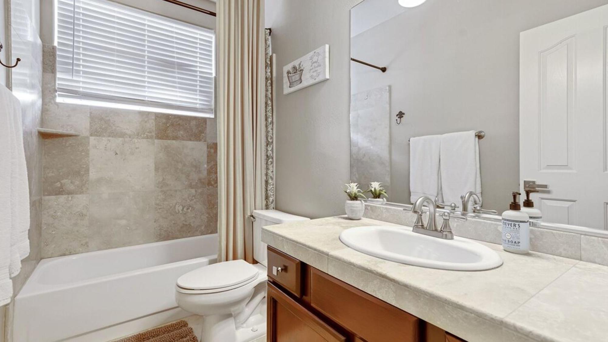 Amazing In Great Location Wbackyard Oasis Holiday home