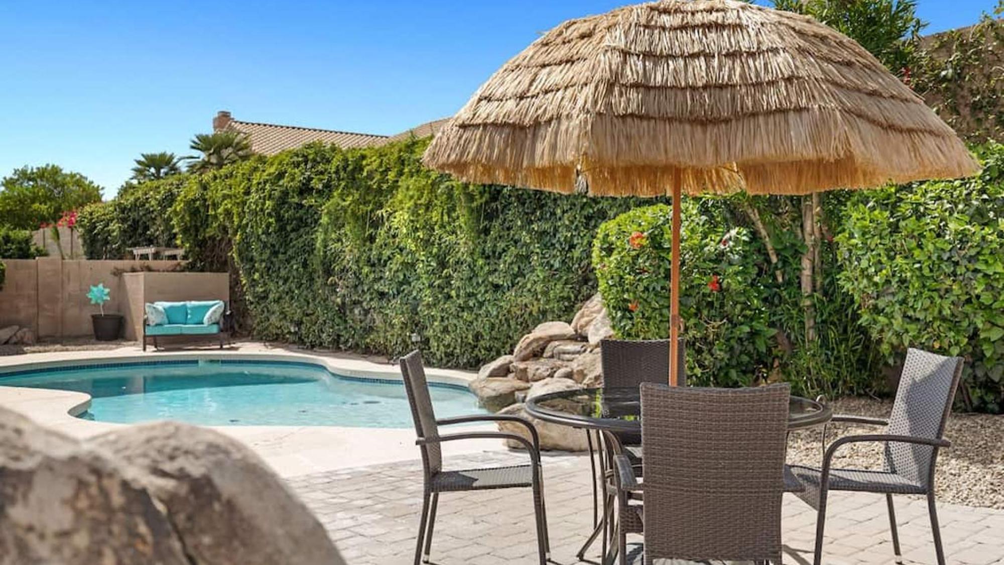 Amazing In Great Location Wbackyard Oasis *