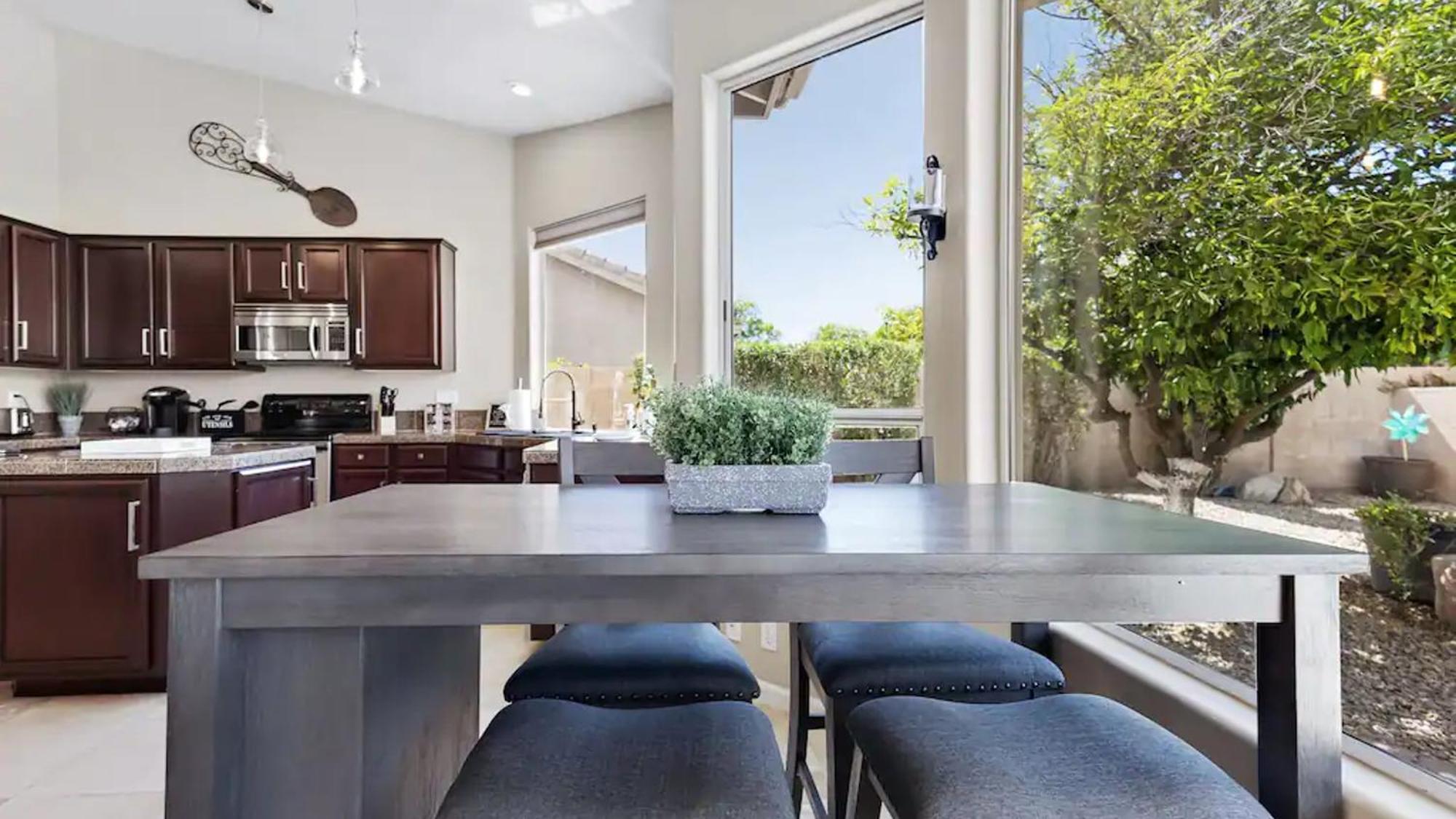 Amazing In Great Location Wbackyard Oasis Holiday home *