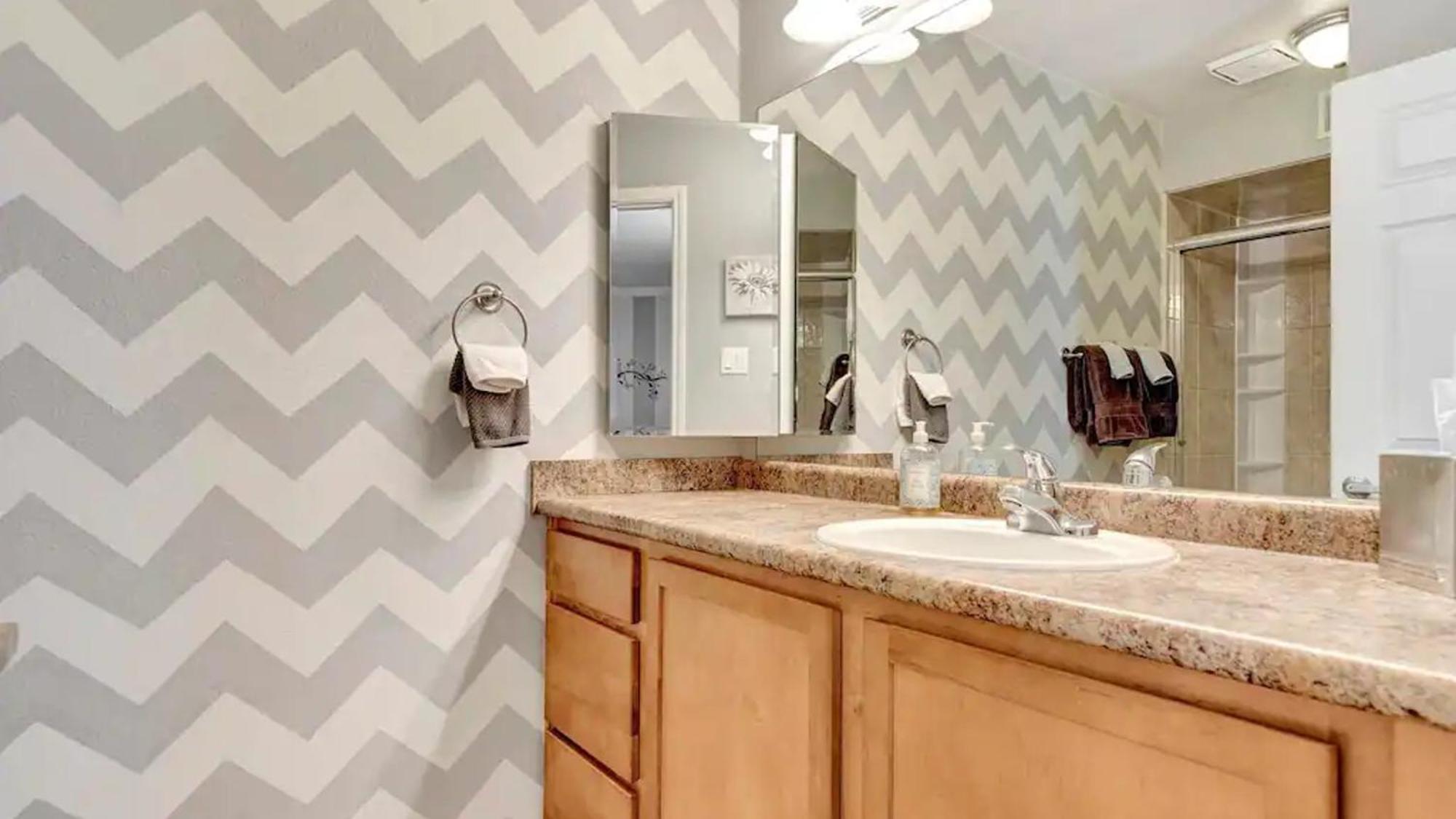 Poolside 2 Bdrm Prime Location Holiday home Scottsdale