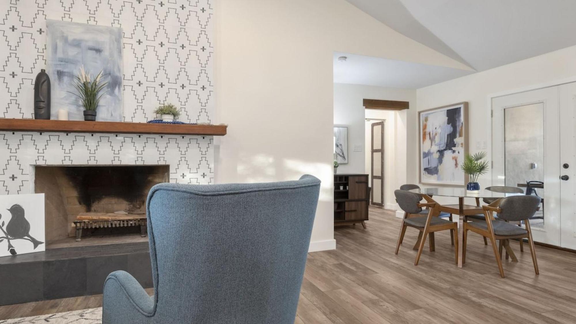 Just Listed Modern Classy 4 Bdrm Heart Of Oldtown Scottsdale