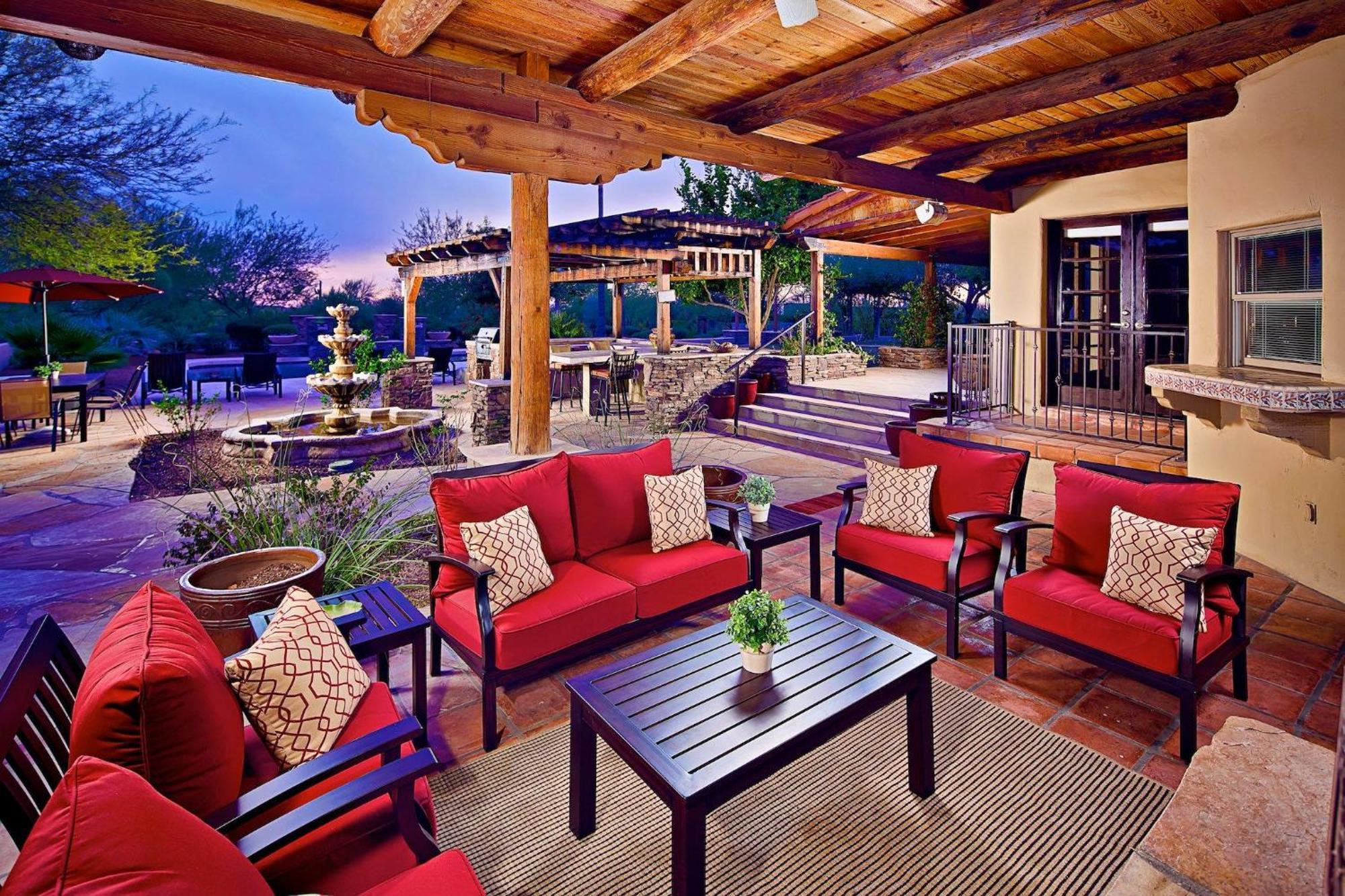 Villa Bocce Court, Heated Pool, Spa, Putting Green,