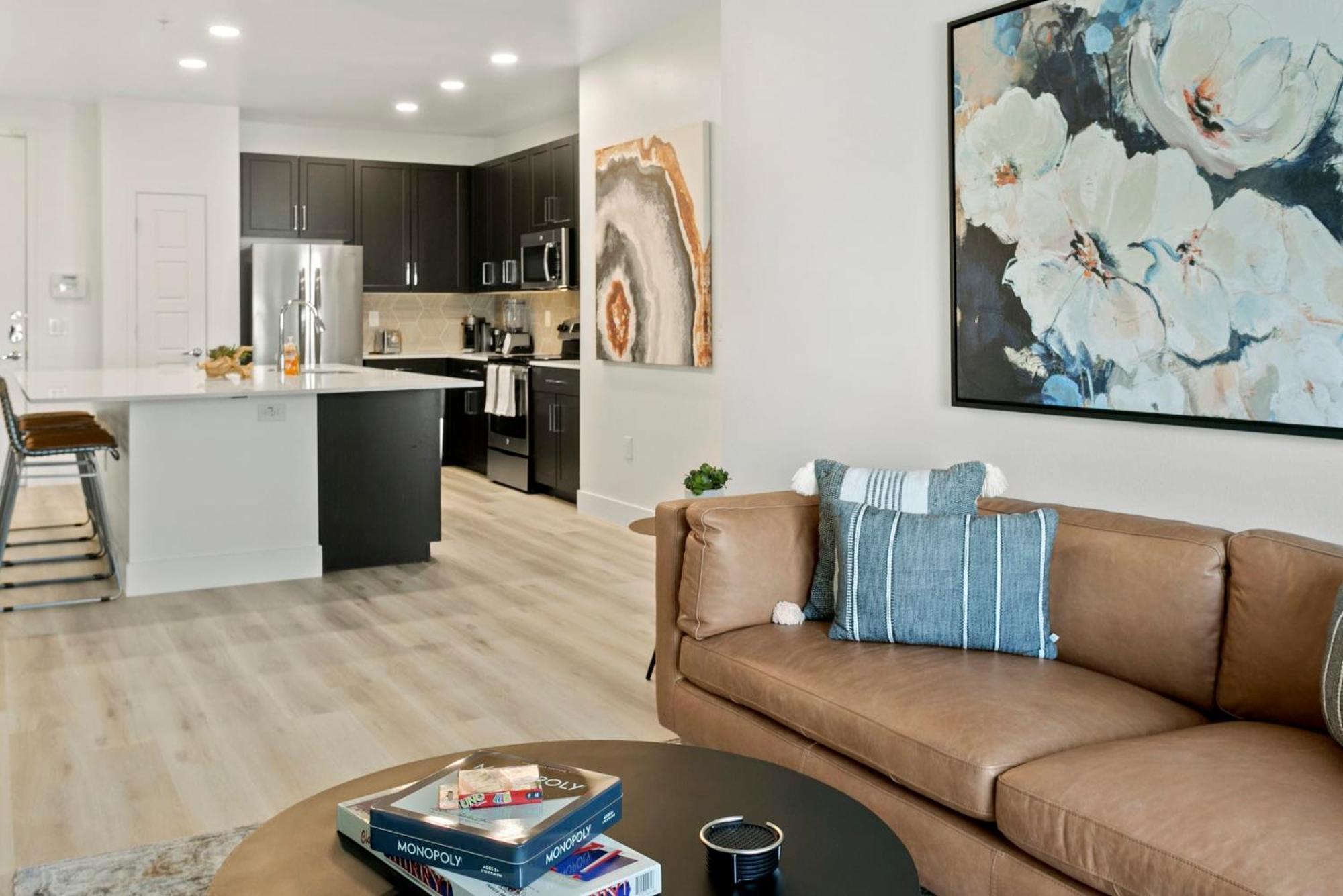 Apartment Premium One And Two Bedroom At Slate In Phoenix Arizona *