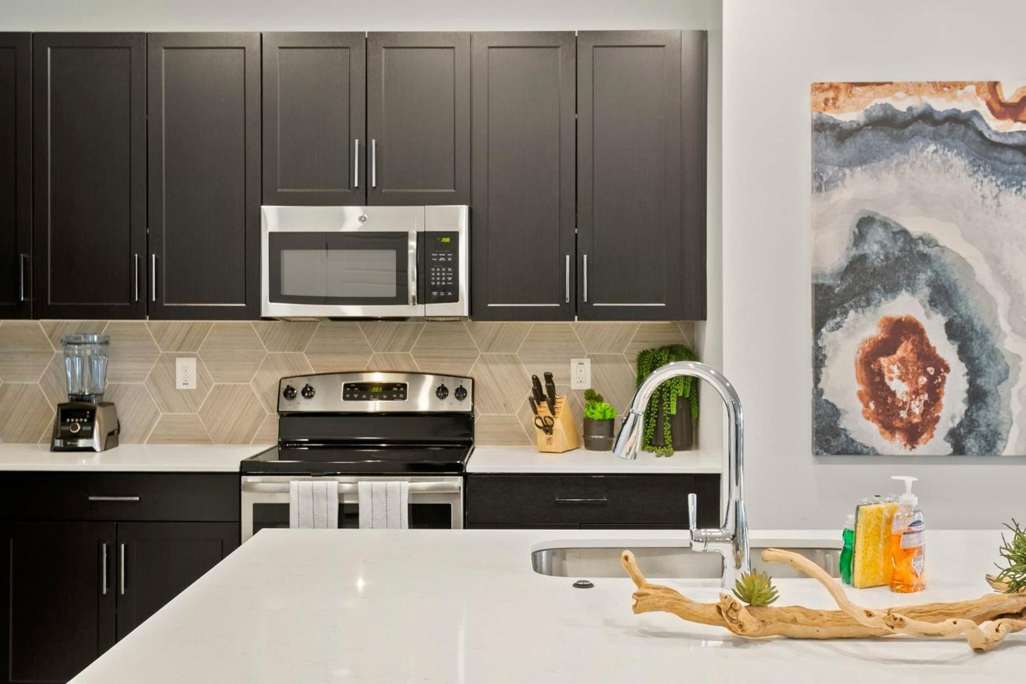 Apartment Premium One And Two Bedroom At Slate In Phoenix Arizona