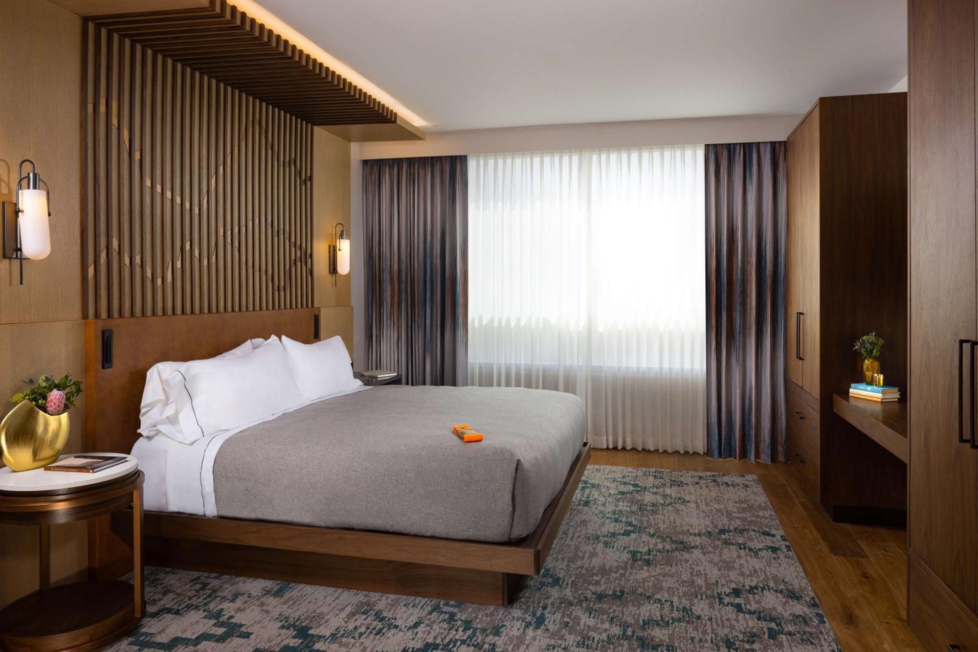 Canopy By Hilton Old Town Hotel 4*