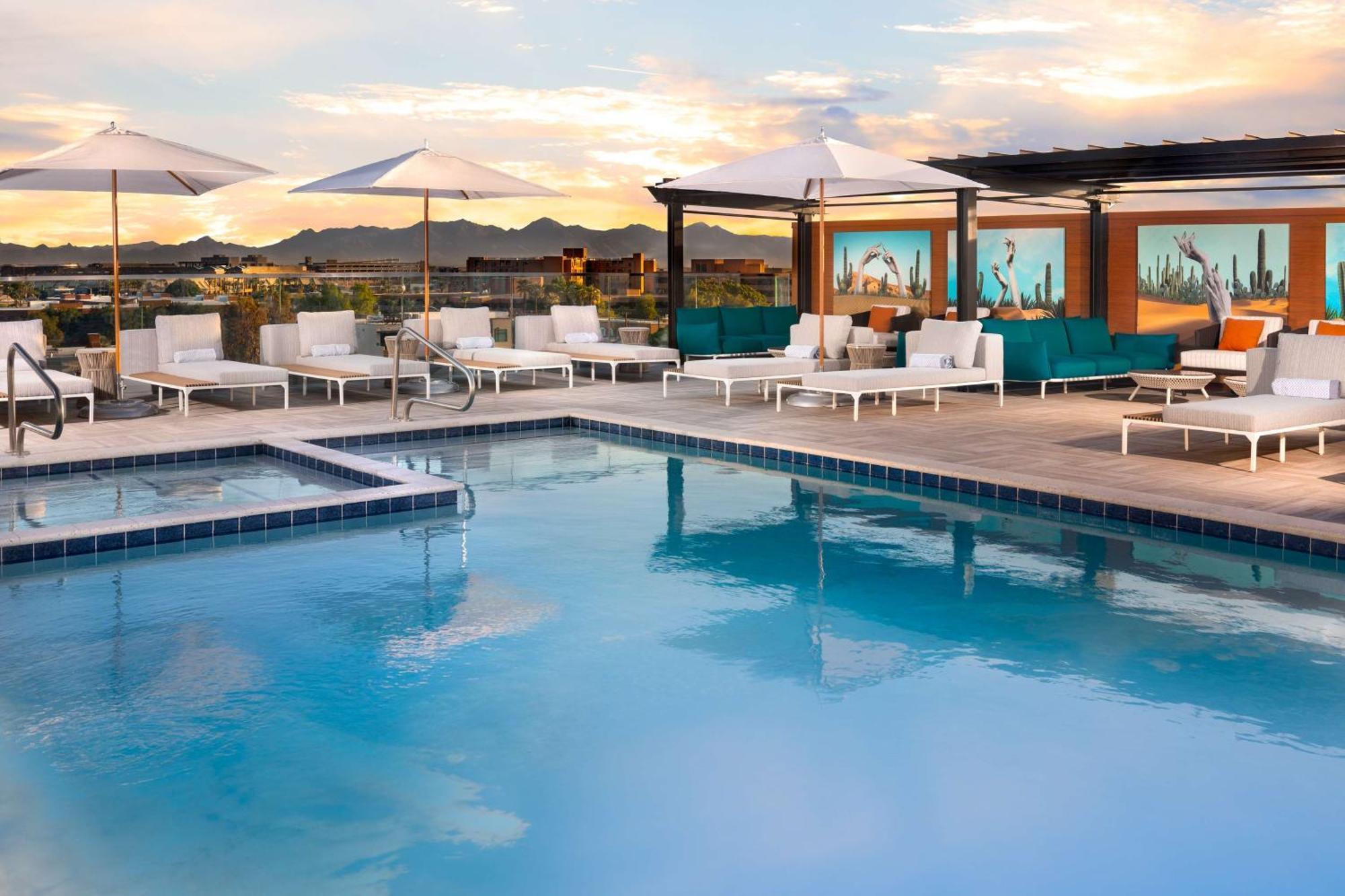 Hotel Canopy By Hilton Old Town Scottsdale