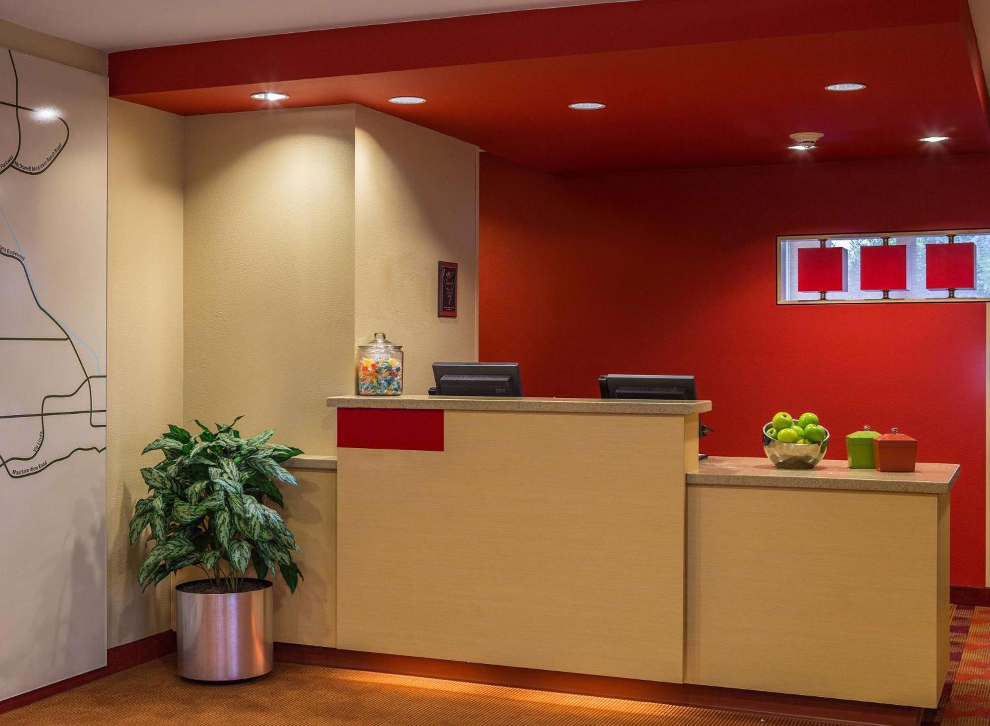 Sonesta Simply Phoenix Hotel 3*