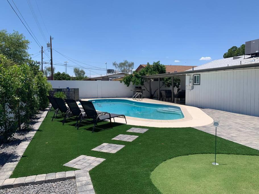 Gorgeous Upscale 4bed/3 Bath Holiday home Scottsdale