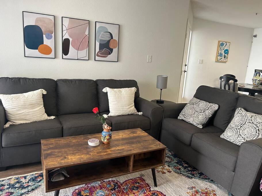 Sweet Retreat In Apartment