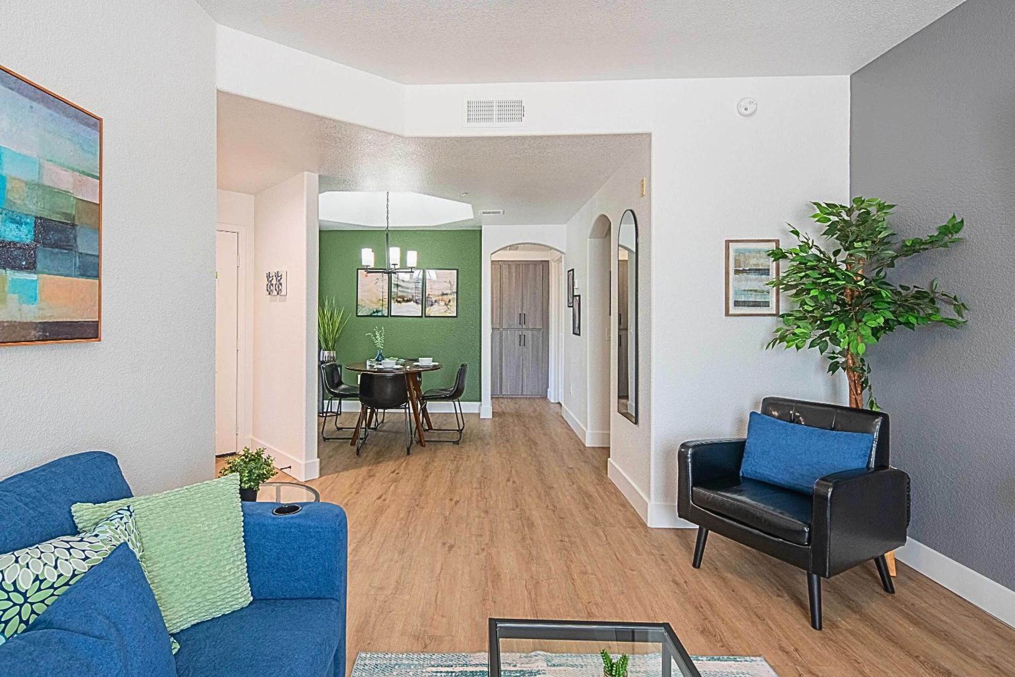 Exclusive Unit Golf Side- Walkable Area - King Bed - N248 * Scottsdale