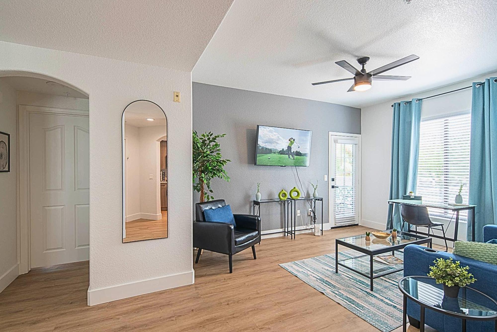 Exclusive Unit Golf Side- Walkable Area - King Bed - N248 Apartment *