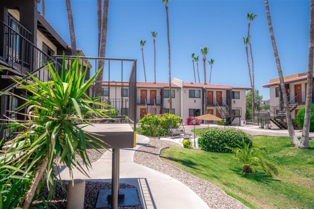 236 Fully Furnished 1br Suite-outdoor Pool Scottsdale