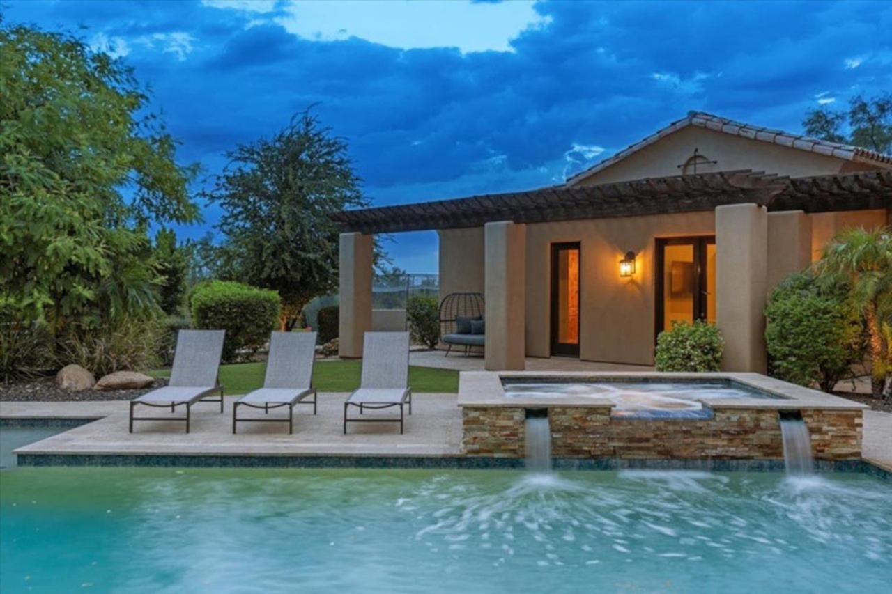 Holiday home Two Homes-pickleball-batting Cage-sand Volleyball Scottsdale
