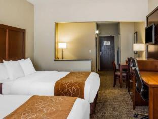 Fairfield By Marriott & Old Town Hotel