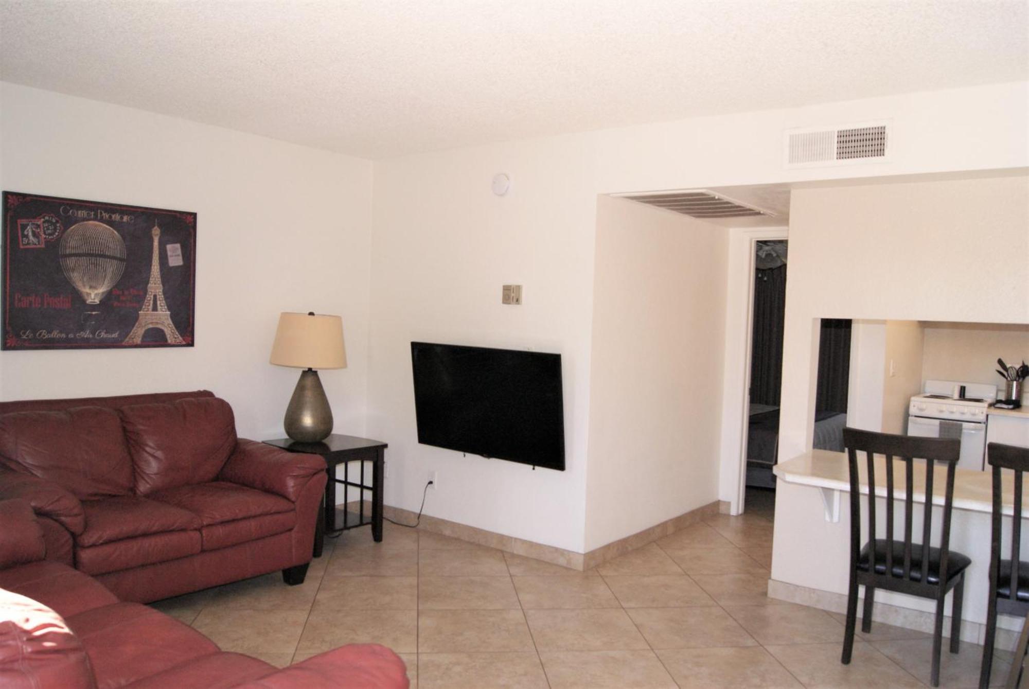 148 Fully Furnished 1br Suite-pet Friendly Apartment