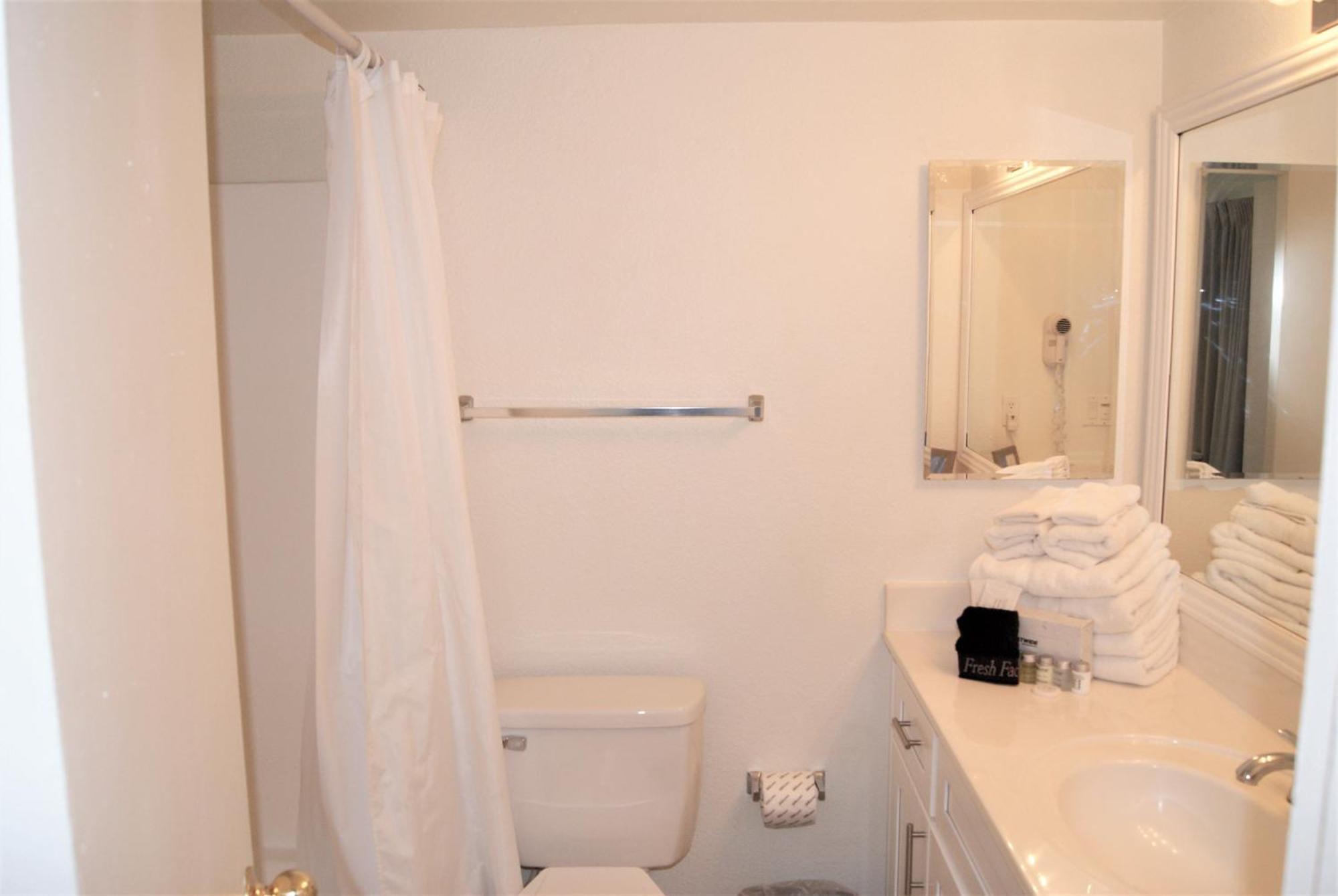 220 Fully Furnished, Wifi Included *