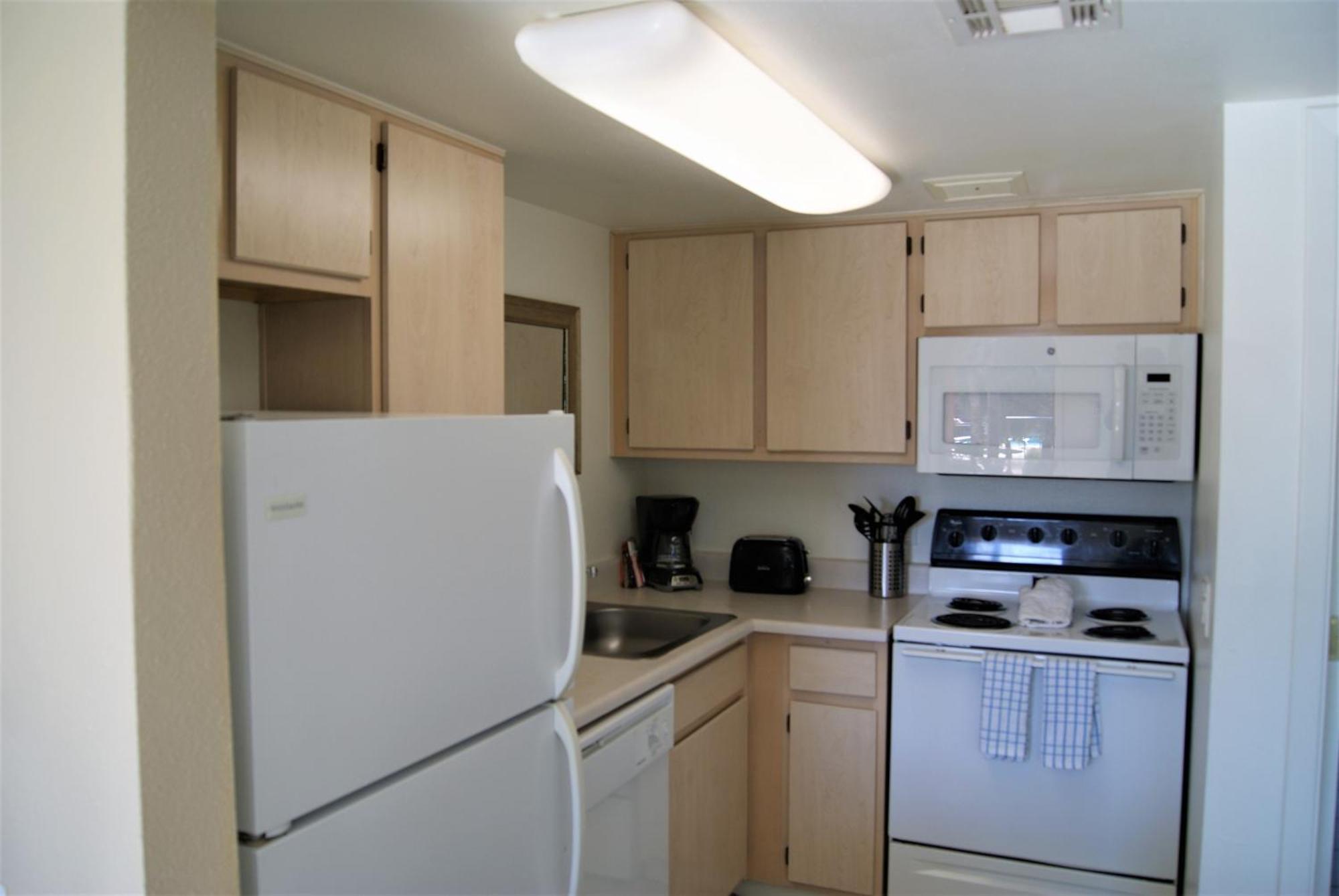 Apartment 201 Fully Furnished, Wifi Included Scottsdale