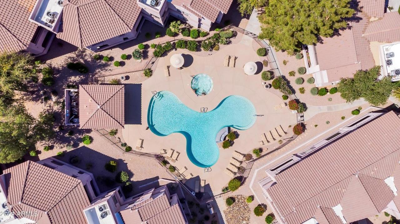 Del Sol Apartment