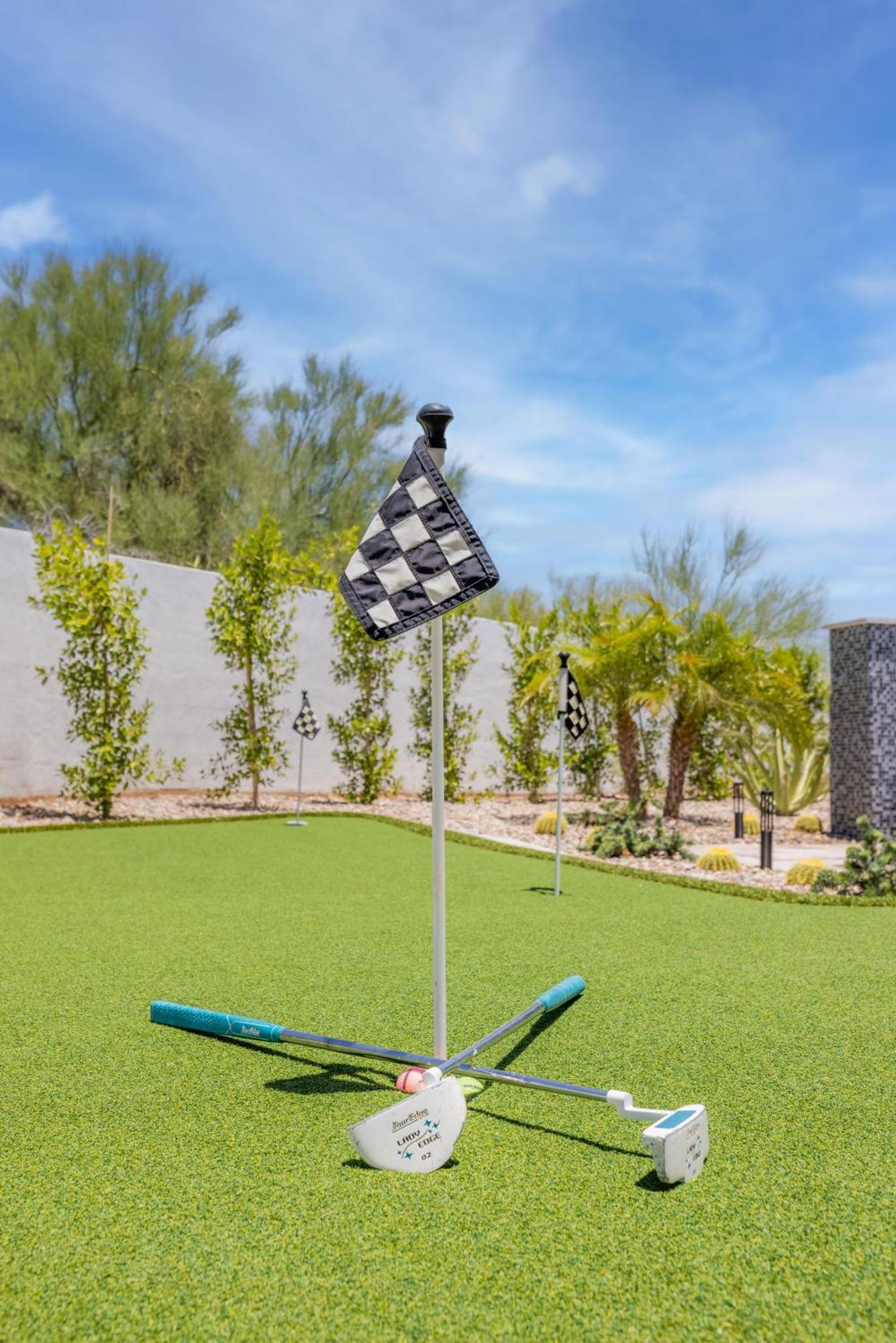 Hozho On Mountain View Scottsdale