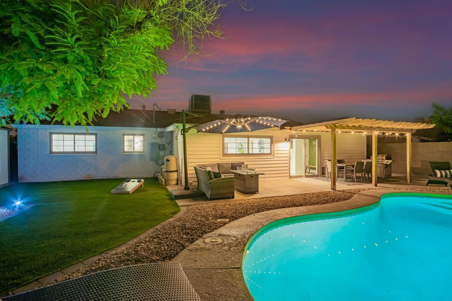 Holiday home Private Family Pool Oasis Near Old Town *