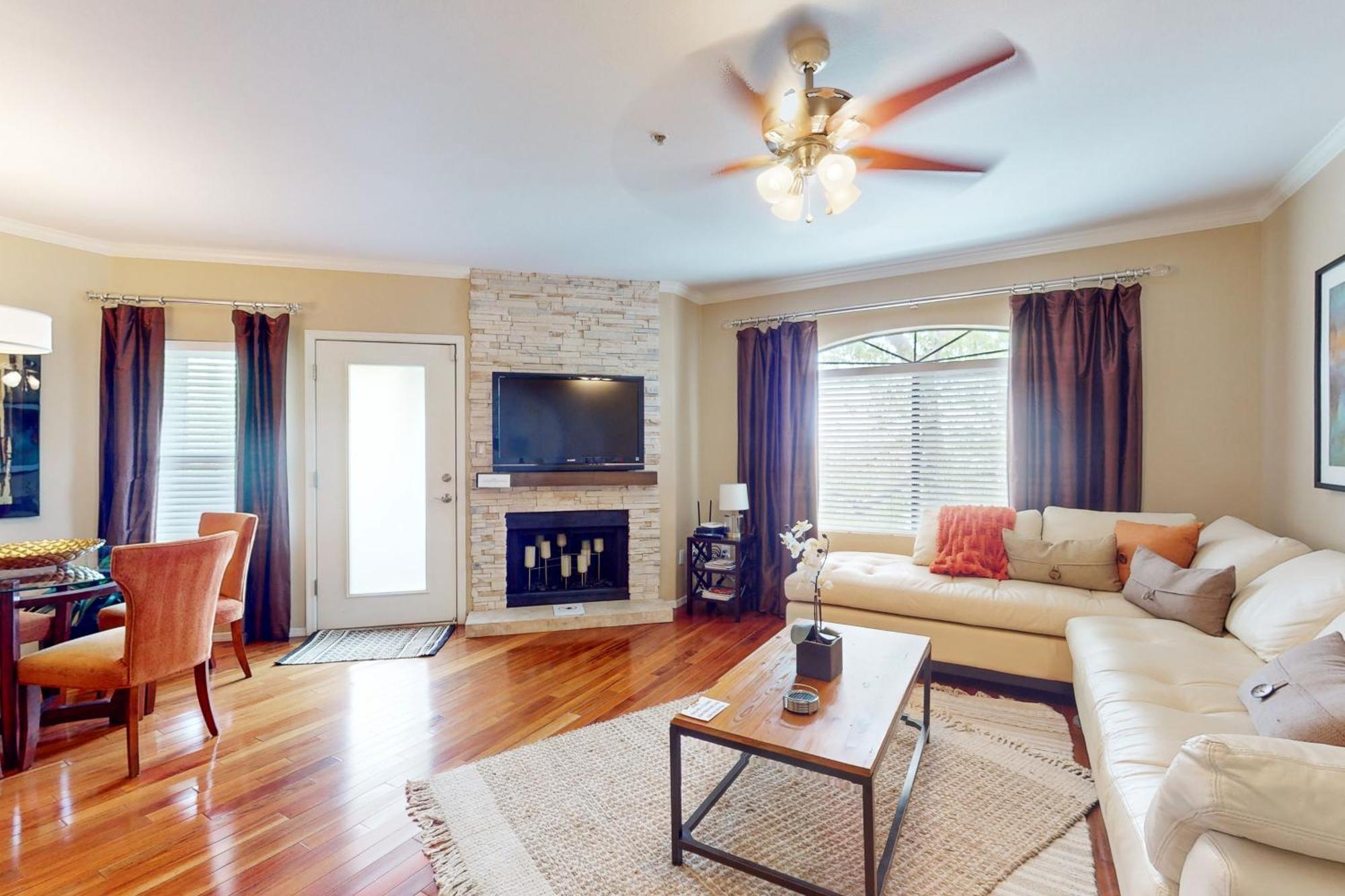 The Signature Unit & Breezy Desert Retreat Apartment *