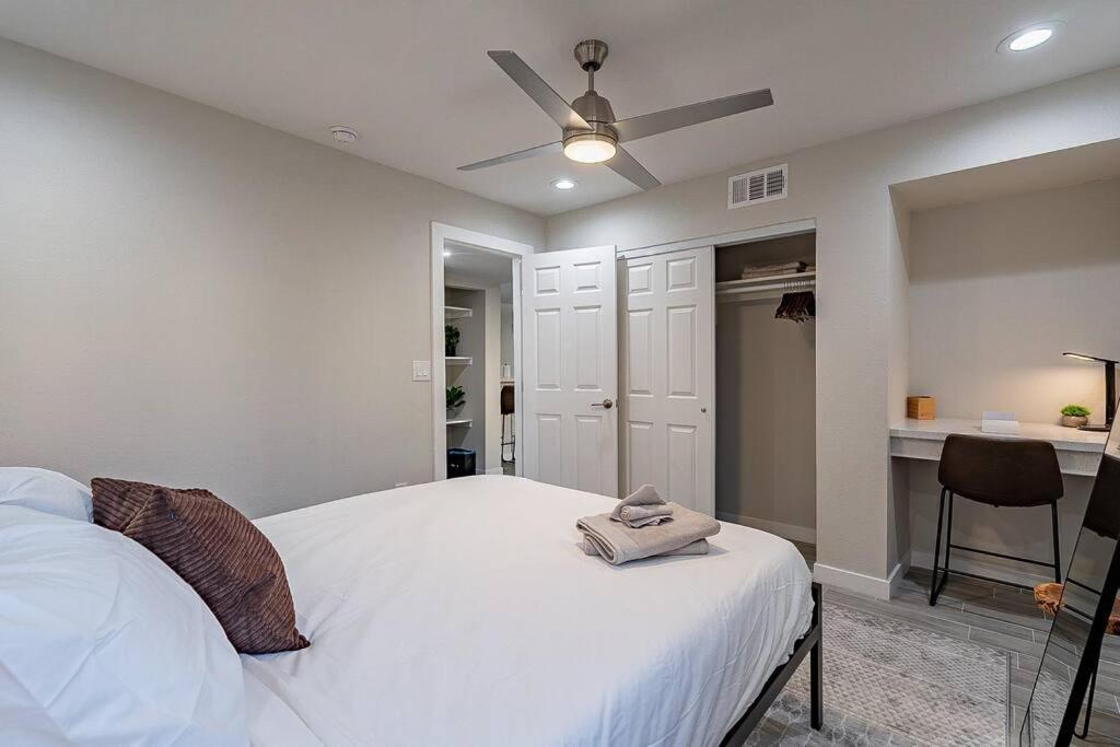 Cozy Coast 3bedroom W Pool & Hot Tub * Scottsdale