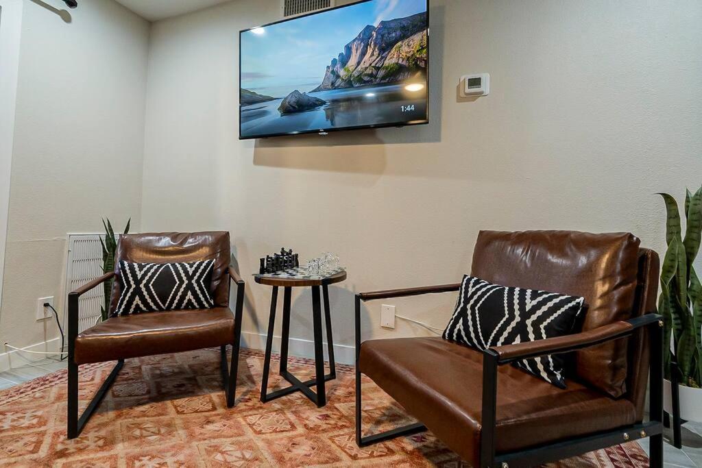 Cozy Coast 3bedroom W Pool & Hot Tub Holiday home *