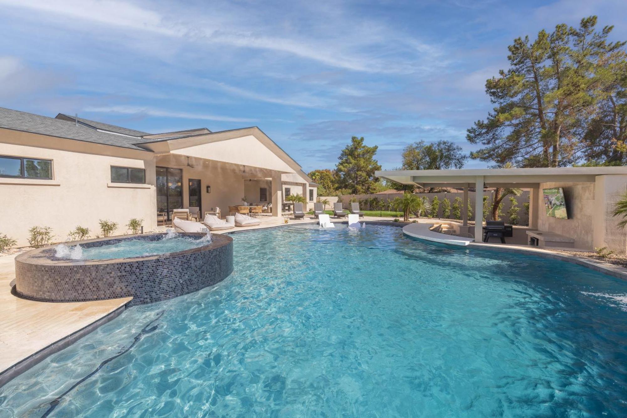 Hozho Estate On The Riviera Oasis *