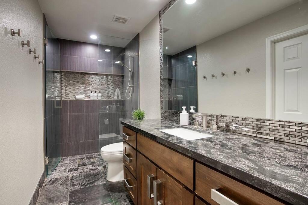 Desert Oasis - 6br In North *