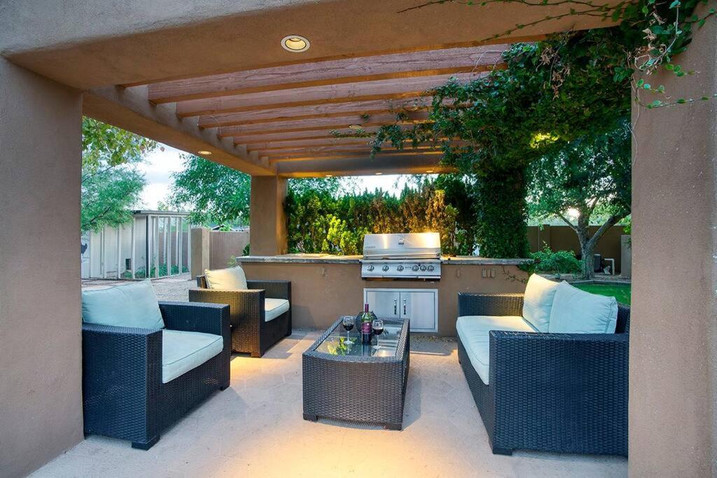 Desert Oasis - 6br In North *