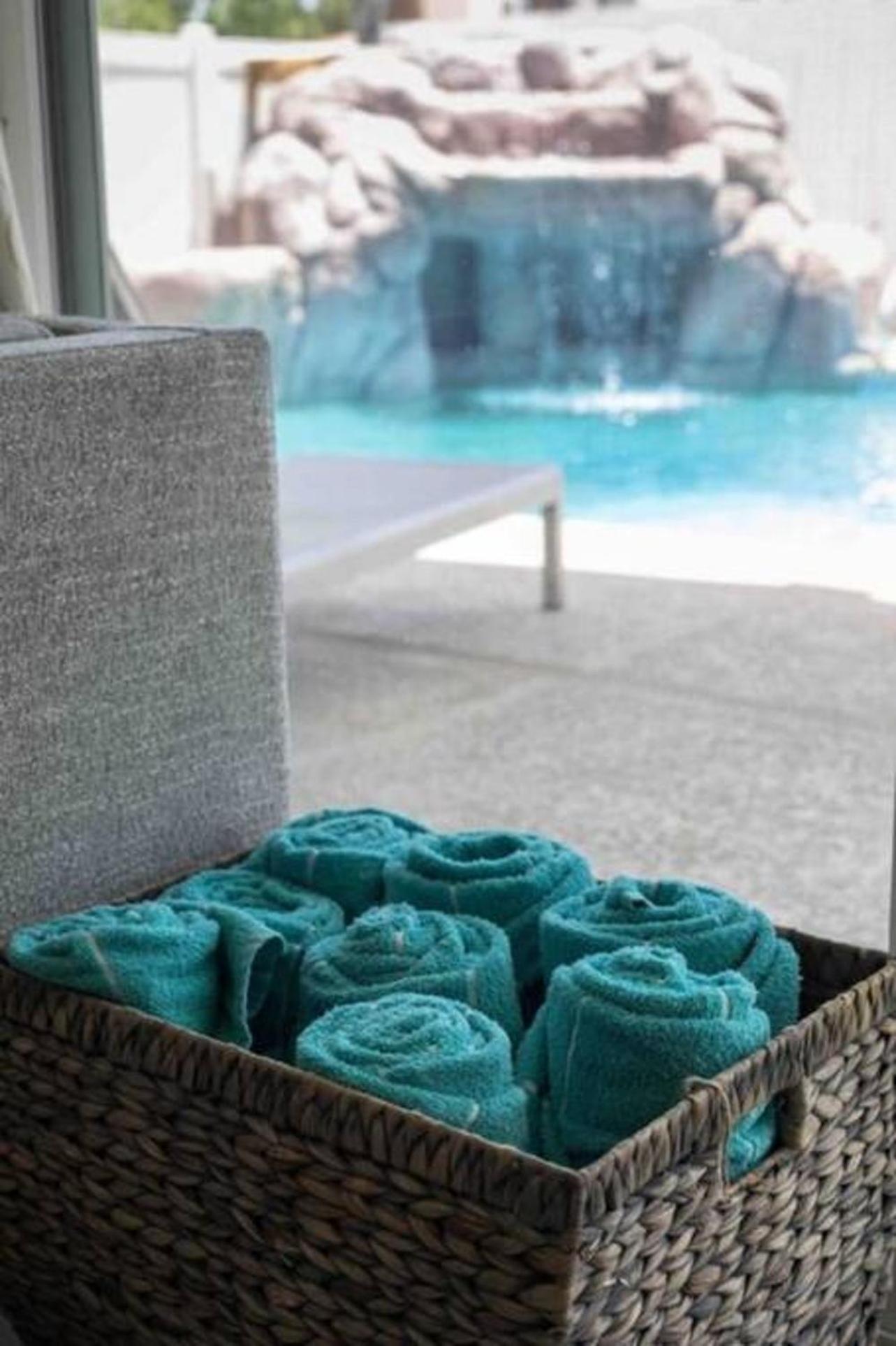 Walk To Old Town, Free Heated Pool W Waterfall Holiday home Scottsdale