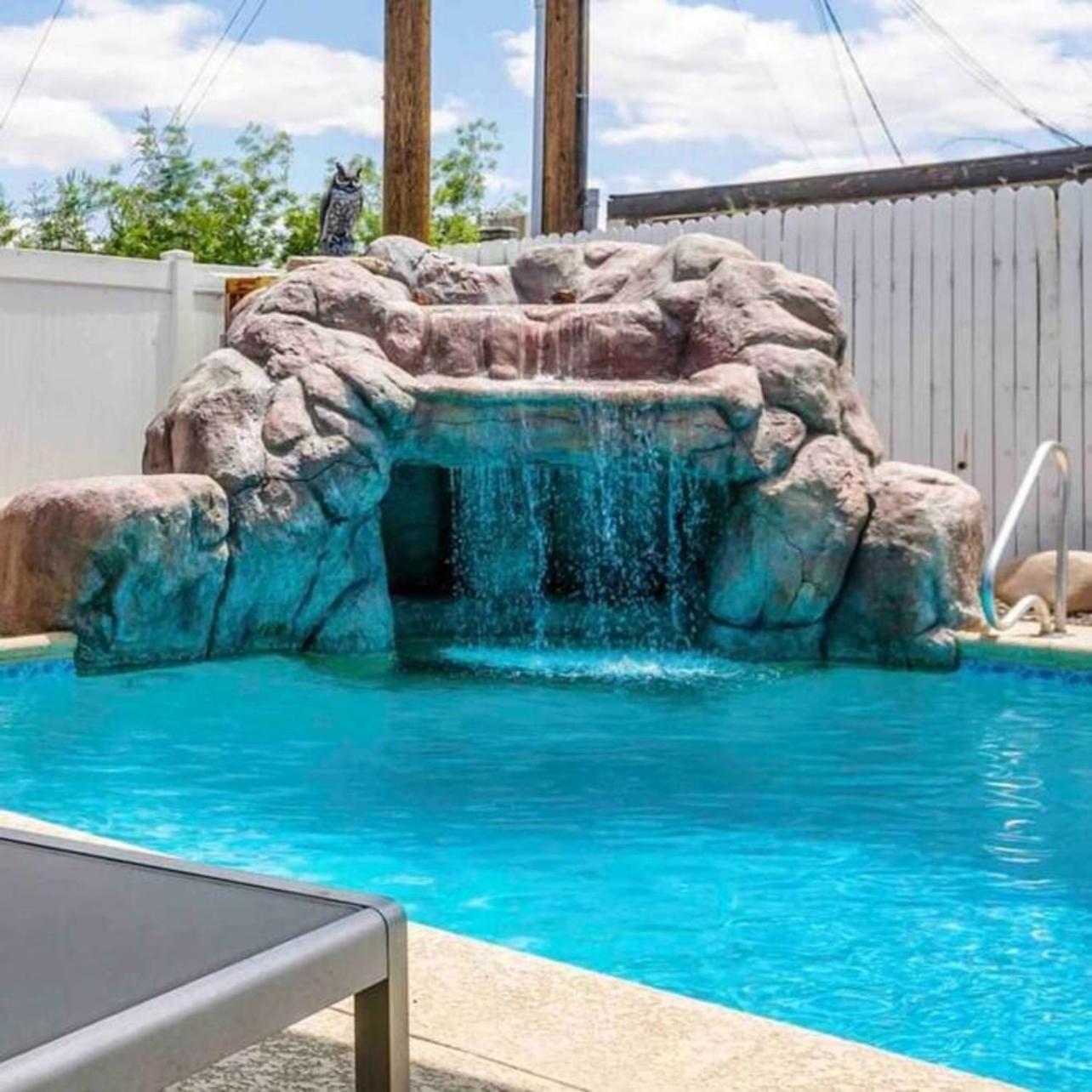 Walk To Old Town, Free Heated Pool W Waterfall * Scottsdale