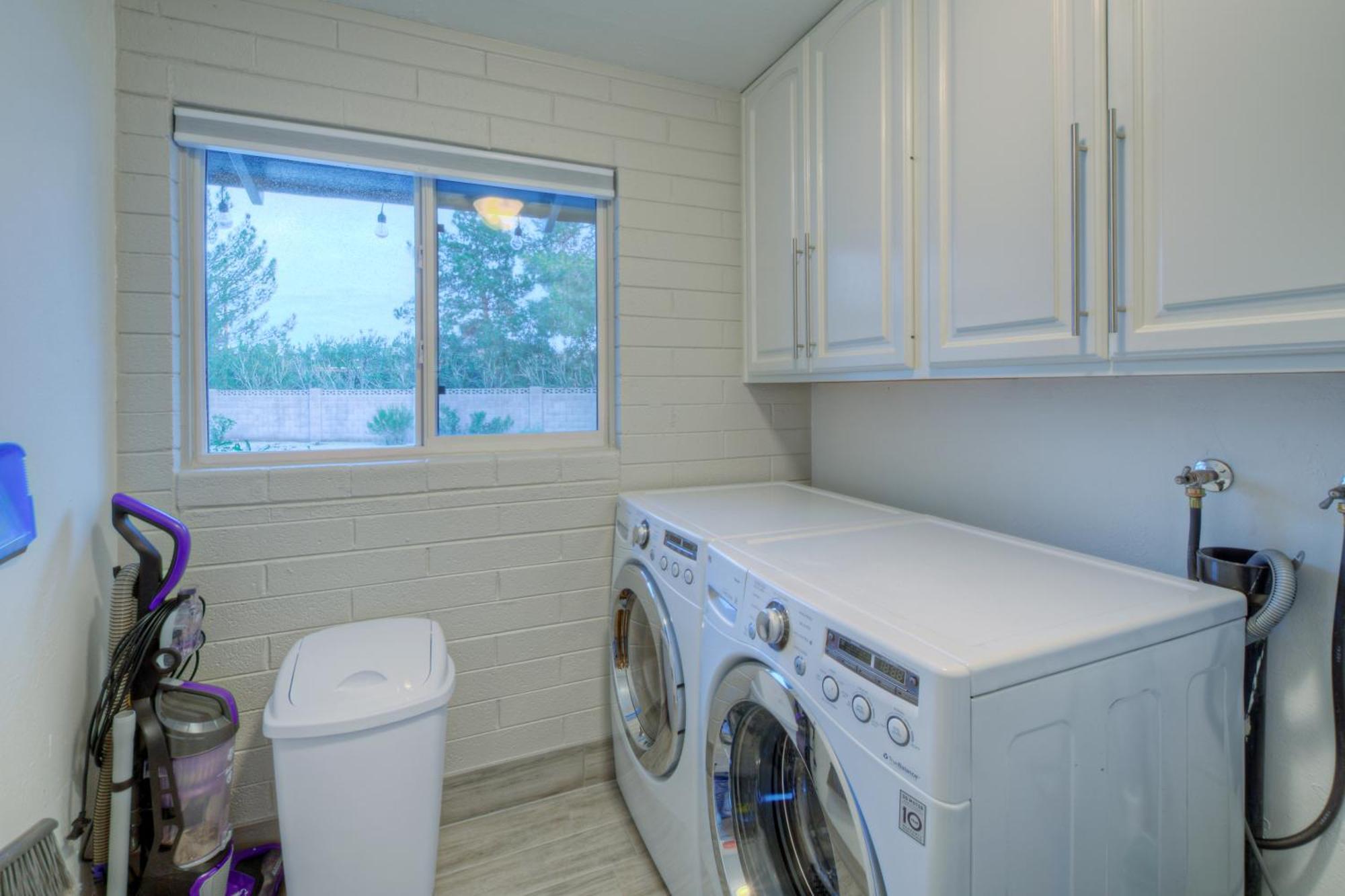 Private With Detached Casita - Pool & Putting * Scottsdale