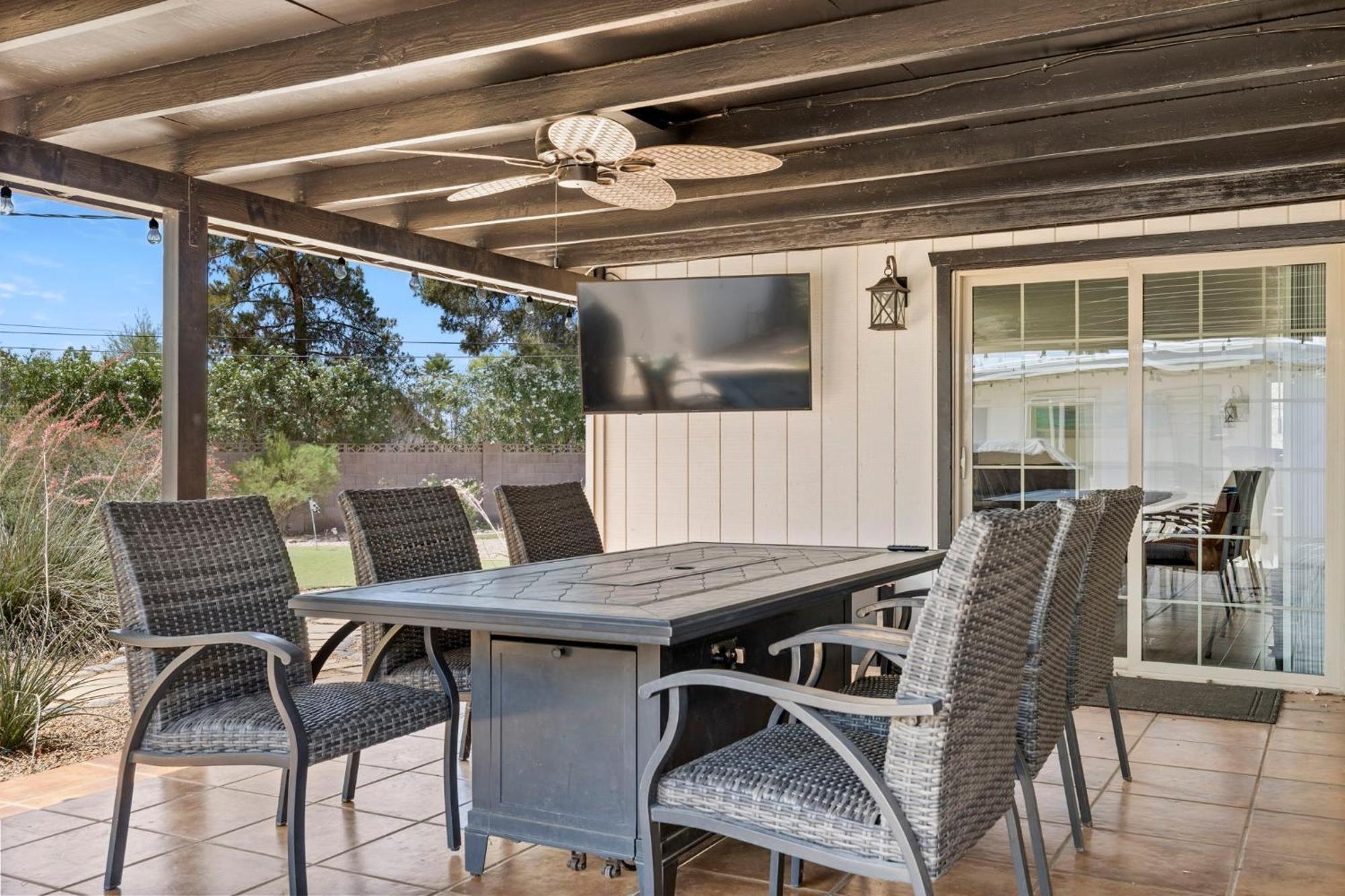Private With Detached Casita - Pool & Putting * Scottsdale