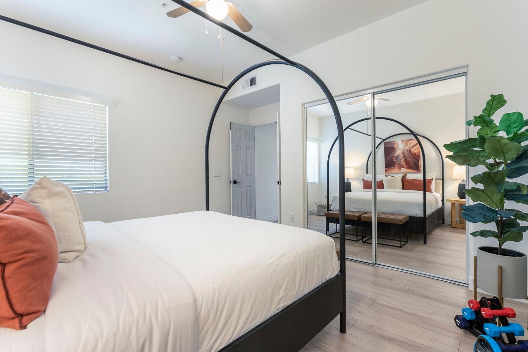 Apartment Prima Ballerina Salida By Paseohomesaz *westworld* Scottsdale